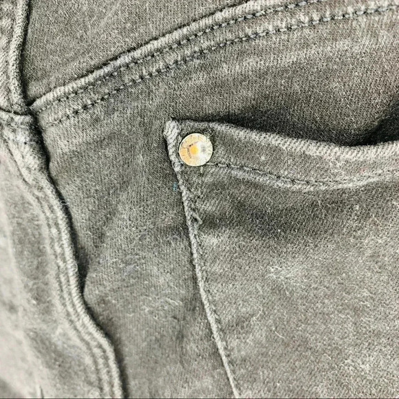 H&M push-up 25x30 Dark black denim jeggings - Picture 8 of 10